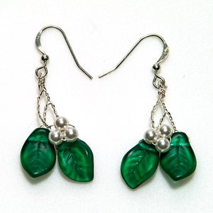 Emerald Green Dangle Earrings, Emerald Green Earrings, Nature Inspired Earrings, Green Leaf Earrings, Gift for Her image 2