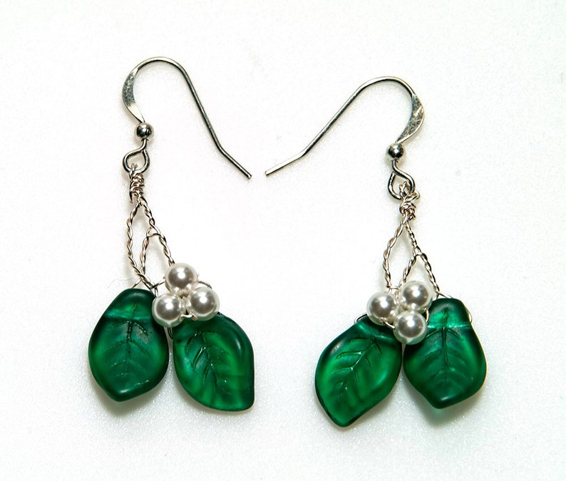 Emerald Green Dangle Earrings, Emerald Green Earrings, Nature Inspired Earrings, Green Leaf Earrings, Gift for Her image 2