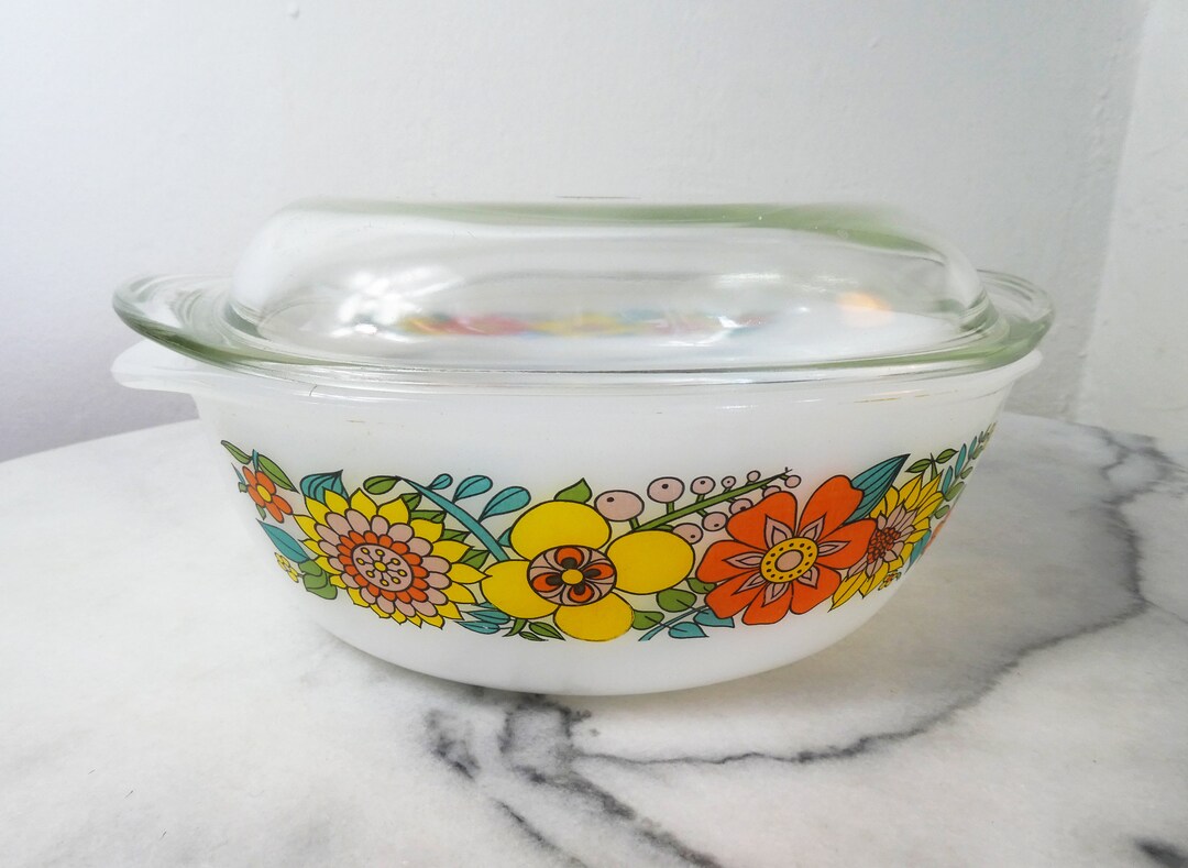 Mid Century Milk Glass Casserole Dish With Clear Glass Lid Etsy