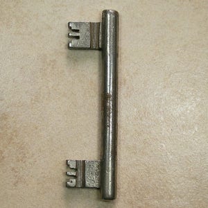 Double Ended Key, Steel Forced Locking Key, Antique Berliner Key, Vintage Berliner Key, Key from Berlin Germany image 7