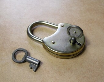 Vintage Padlock Steel Body with 2 Barrel Keys, Antique Padlock with Keys, Sturdy Lock 2 Keys, made in former GDR / East Germany