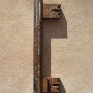 Double Ended Key, Steel Forced Locking Key, Antique Berliner Key, Vintage Berliner Key, Key from Berlin Germany image 10