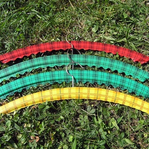 4 Vintage Clothes Hangers, Set of Retro 1970s Plastic Covered Coat Hangers, Mid Century Bright Plaid Nylon Covered Wooden Clothes Hangers
