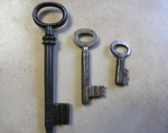 3 Antique European Keys, Vintage European Keys, Collectible European Keys