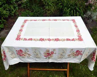 Rectangular Vintage Tablecloth, Retro Floral Cotton Tablecloth, Red, Beige, Sage Green Floral Printed Tablecloth, Mid Century Table Linens
