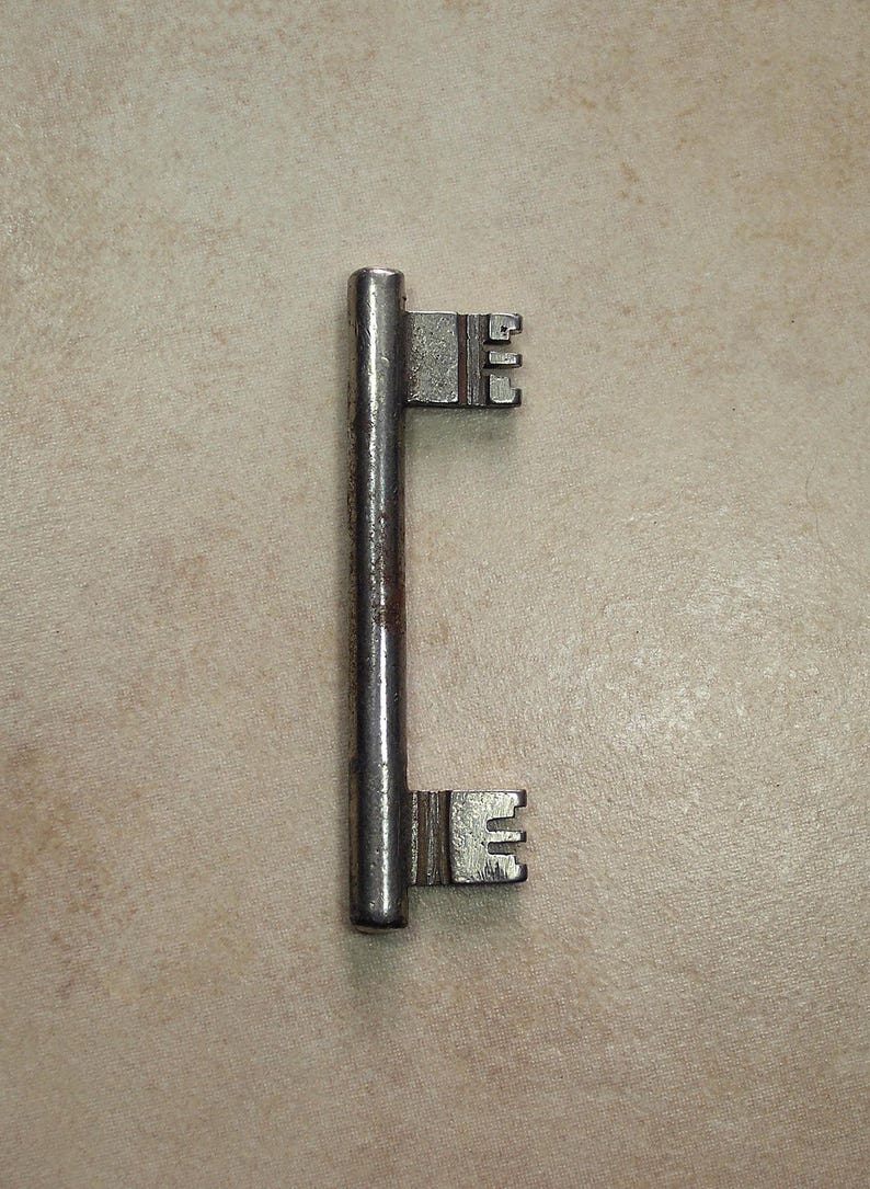 Double Ended Key, Steel Forced Locking Key, Antique Berliner Key, Vintage Berliner Key, Key from Berlin Germany image 9