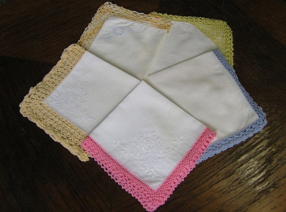 1950s and 1960s Lot of 5 White and Blue Linen and Cotton Crochet Edges Vintage Handkerchiefs