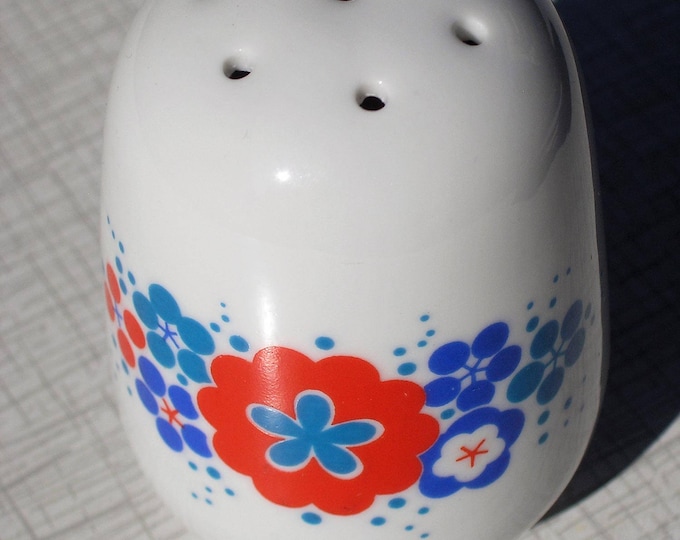 Vintage Porcelain Sugar Shaker, 1960s 1970s Floral Spice Shaker, Coffee