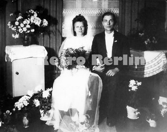 Vintage Photo Wedding Portrait 1940s, Collector Photos Wedding Photograph