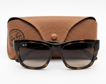 Pre-Owned Ray-Ban RB4194-710/85-53 men’s Square Sunglasses Wayfarer Havana Tortoise/ Brown Gradient lens—