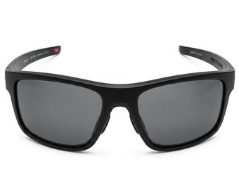 Pre-Owned Oakley Drop Point Sunglasses Matte Black Gray Polarized OO9367-1060 61-18 —