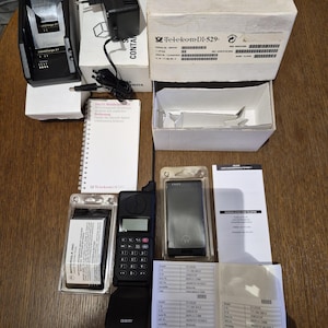 Motorola Brick Phone - Etsy Norway