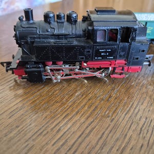 Vintage Märklin H0 Scale Train Set Steam Locomotive BR 80 AC Alternating Current Western Germany 1980s 3-piece