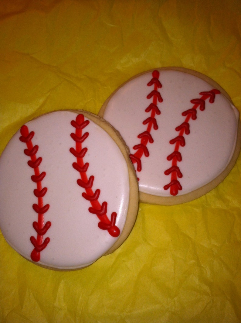 Baseball Cookie Favors image 1