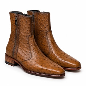 Herrenstiefel aus cognacfarbenem Straußenleder – Elegante Stiefel mit seitlichem Reißverschluss