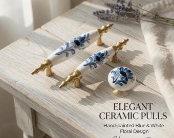 Tiradores de porcelana pintados a mano para armarios, tiradores de cajones con motivos florales azules, herrajes de oro antiguo.
