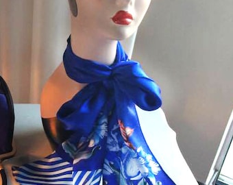 Pañuelo de seda, porcelana, regalo de cumpleaños, regalo para ella, regalo mamá, bolso Woody Ellen, regalo de Navidad, ideas para regalos de San Valentín, pañuelo de seda suave azul