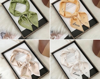 Sciarpa di seta personalizzata da donna, sciarpa quadrata con nome ricamato su misura, sciarpa da collo di lusso con stampa gabbiano, regalo elegante per lei