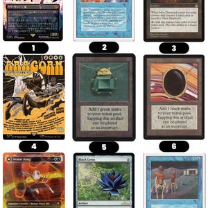K&ouml;nnte beinhalten: Eine Sammlung von neun Magic: The Gathering Sammelkarten in einem Raster angeordnet, mit verschiedenen Illustrationen wie einem schwarzen Vogel, einer Sanduhr, einem Diamanten, einem Reiter, Edelsteinen, einer leuchtenden Figur, einer Lotusbl&uuml;te und Skeletten.