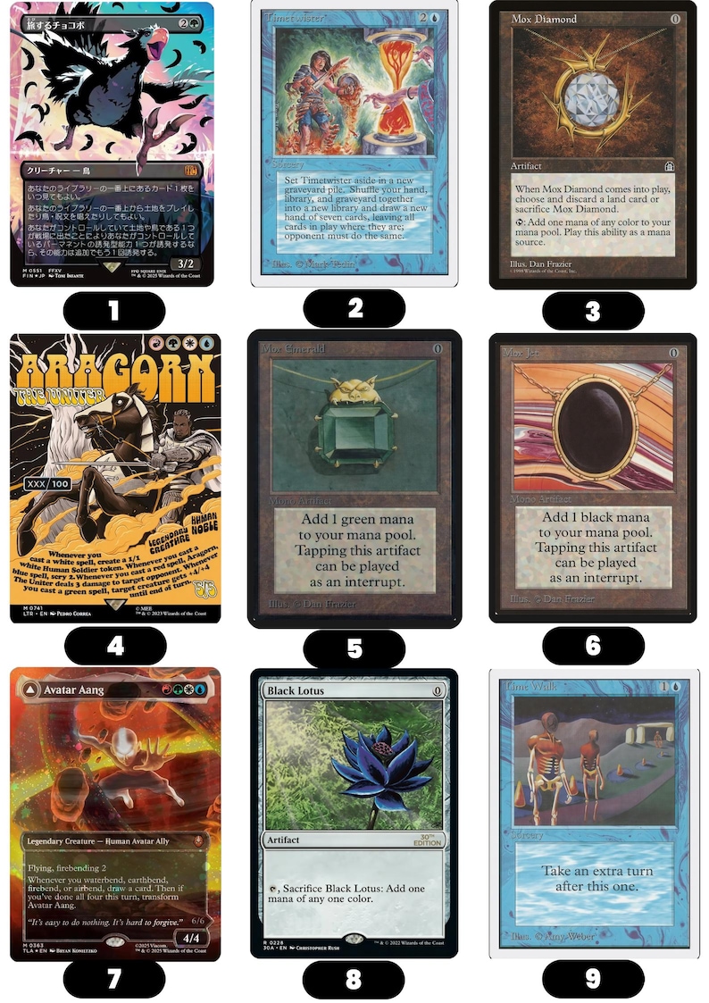 K&ouml;nnte beinhalten: Eine Sammlung von neun Magic: The Gathering Sammelkarten in einem Raster angeordnet, mit verschiedenen Illustrationen wie einem schwarzen Vogel, einer Sanduhr, einem Diamanten, einem Reiter, Edelsteinen, einer leuchtenden Figur, einer Lotusbl&uuml;te und Skeletten.