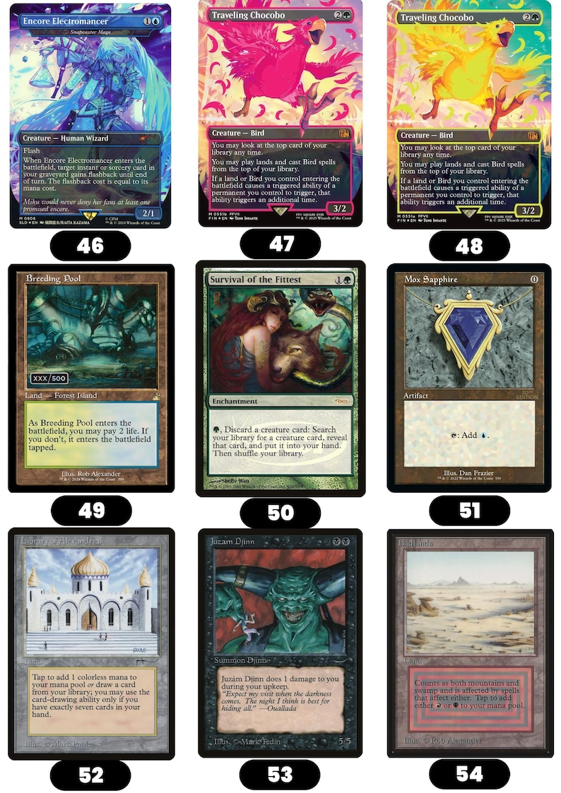 K&ouml;nnte beinhalten: Eine Sammlung von neun Magic: The Gathering Sammelkarten, die in einem Raster angeordnet sind und verschiedene Illustrationen zeigen, darunter einen blau get&ouml;nten Zauberer, rosa und gelbe V&ouml;gel, eine Landschaft, eine Frau mit einem Wolf, einen Saphir-Anh&auml;nger, einen Palast, einen gr&uuml;nen Dschinn und eine W&uuml;ste.