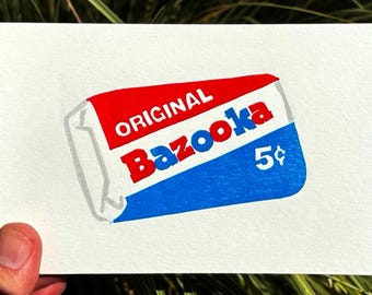 Chicle Bazooka - Estampado en relieve (rojo, azul y gris)