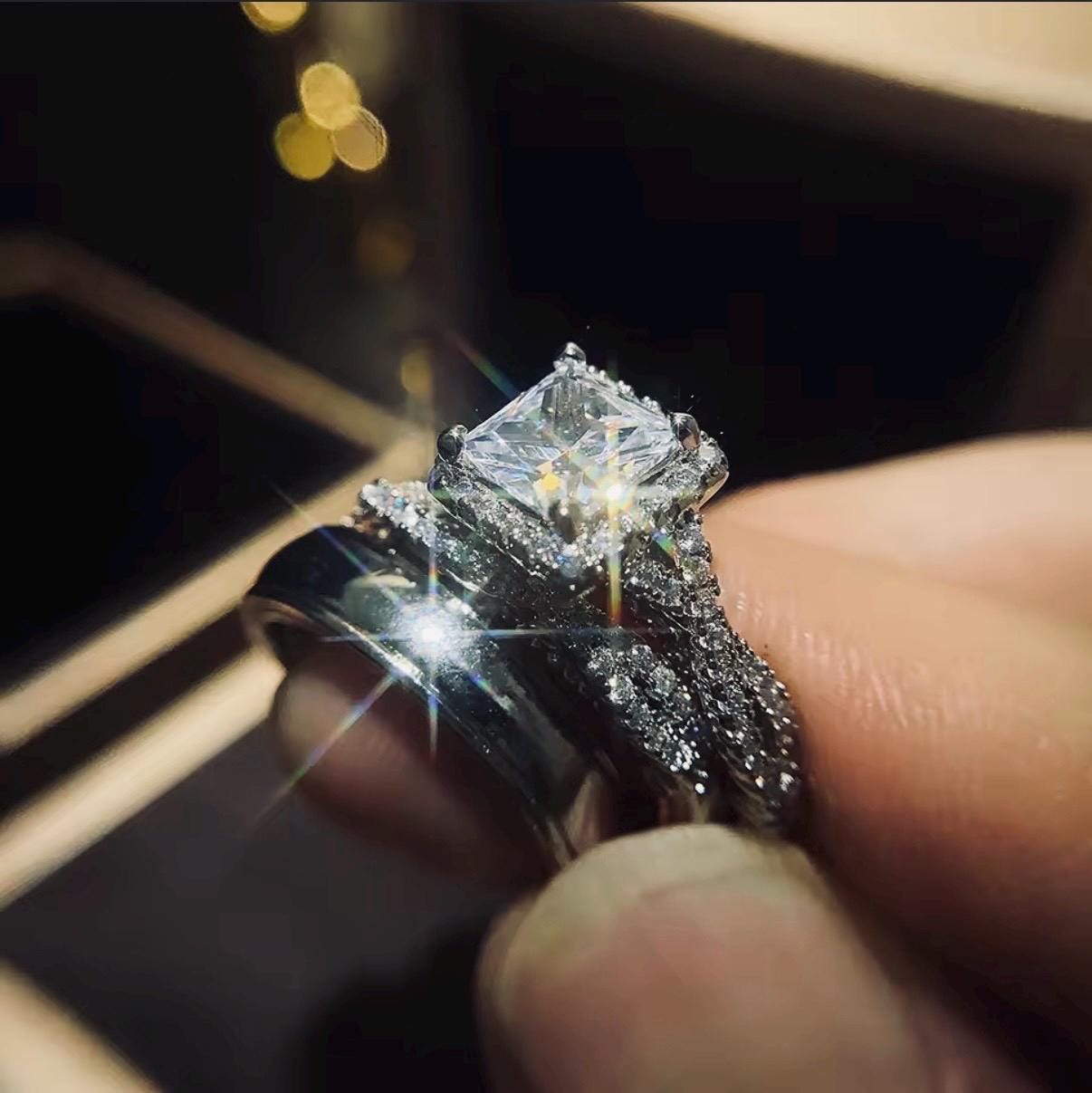 新品CTHY LUXURY MATERIAL ALL STONE RING １９ Huitan Luxury Princess Marriage Set Rings Elegant Accessories