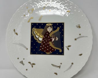Plato para pastel vintage de porcelana fina Mikasa Heavenly Joy con ángel navideño de 11.5 pulgadas.