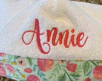 Personalised Embroidered White Peter Rabbit Towel Set  any name  bath swim gift. 