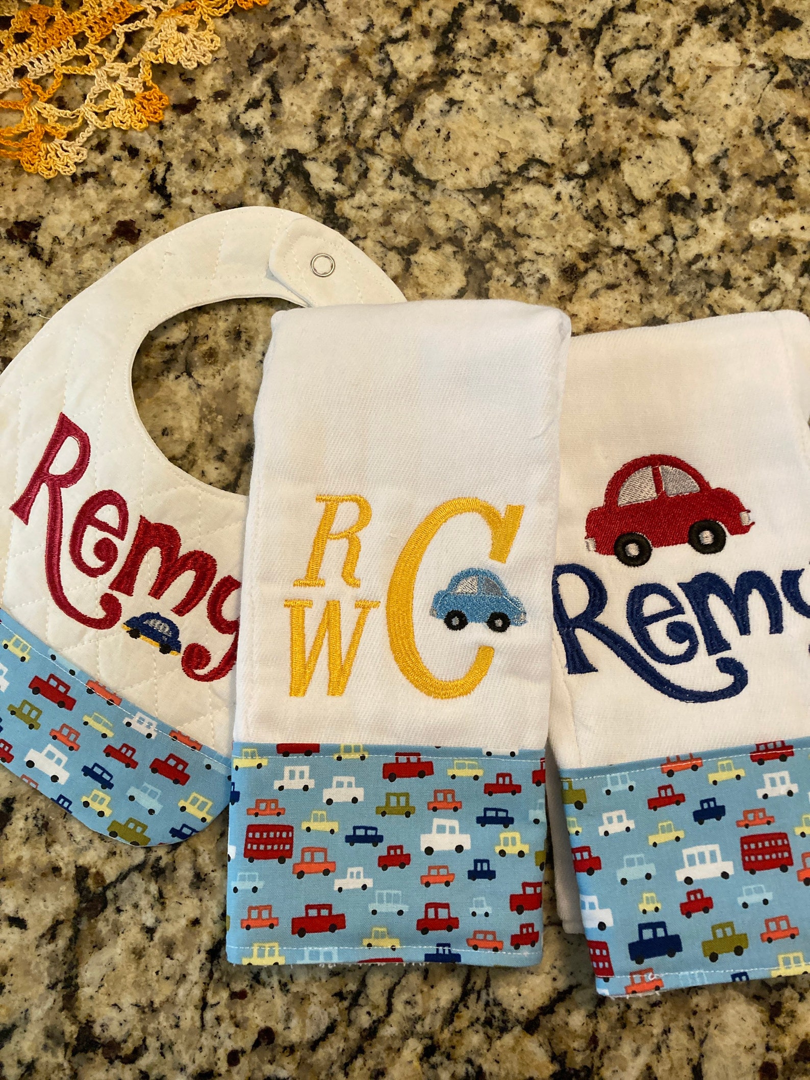 Burp cloths for boysset of 3 monogrammed burp cloth Etsy