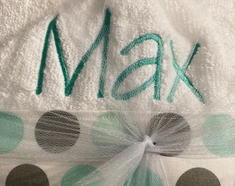 Personalized hooded towel for baby, monogrammed hooded towel for toddler