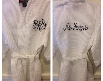 Personalized Monogrammed Waffle Weave Kimono Robe Spa Robe Bridesmaid Gift
