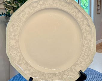 Mikasa Ultima Plus Sabrina (HK409) Dinner Plate | Platinum Trim | 10.5" | 1980s Vintage Fine China