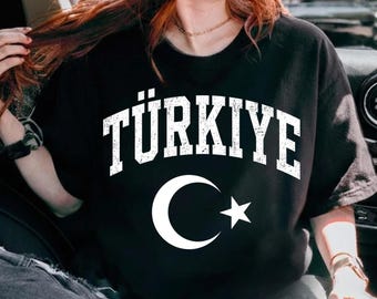 Turkiye National Flag PNG , Turkish Men Women Kids Vintage Red Gift Tee, Türkiye Pride Graphic Shirt Download File