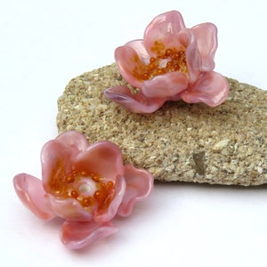 Lampwork Pink Flowers, set of 2 Pearl Pink Open Petals Flowers, Glass Flower Beads for Jewelry Making, Made to Order