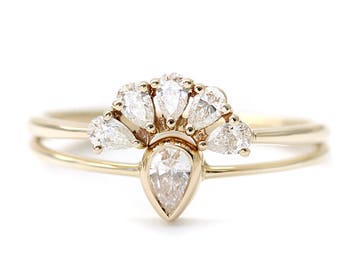 Pear Cut Diamonds Wedding Set, Diamond Cluster Ring, Pear Wedding Ring, Pear Diamond Wedding Ring, Tear Drop Diamond Ring, Pear Cut Diamonds
