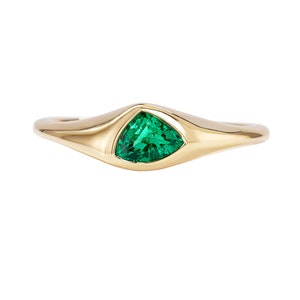 Axis Triangle Cut Emerald Engagement Ring