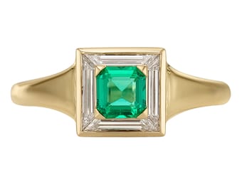 Emerald & Trapeze Diamond Art Deco Ring