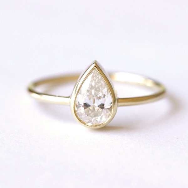 Custom order for Amir - 0.5 Carat Solitaire Pear Diamond Engagement Ring - 18k Gold