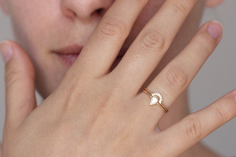 Pear Diamond Engagement Ring Bridal Wedding Ring Set image 5