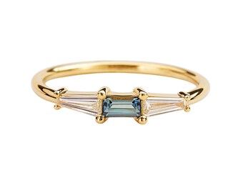 Minimalist Diamond and Teal Sapphire Ring - Sapphire Wedding Ring