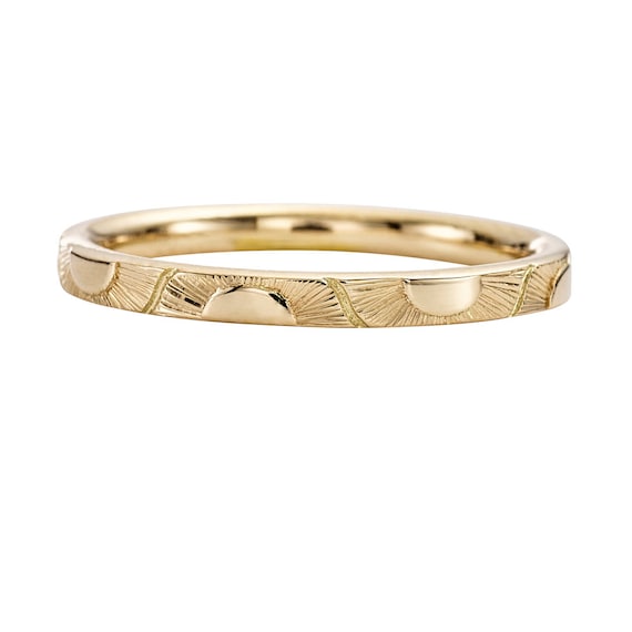 Golden sun ring deals