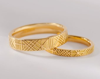 The Unique and Geometric Couple - A Set of Golden Wedding Bands