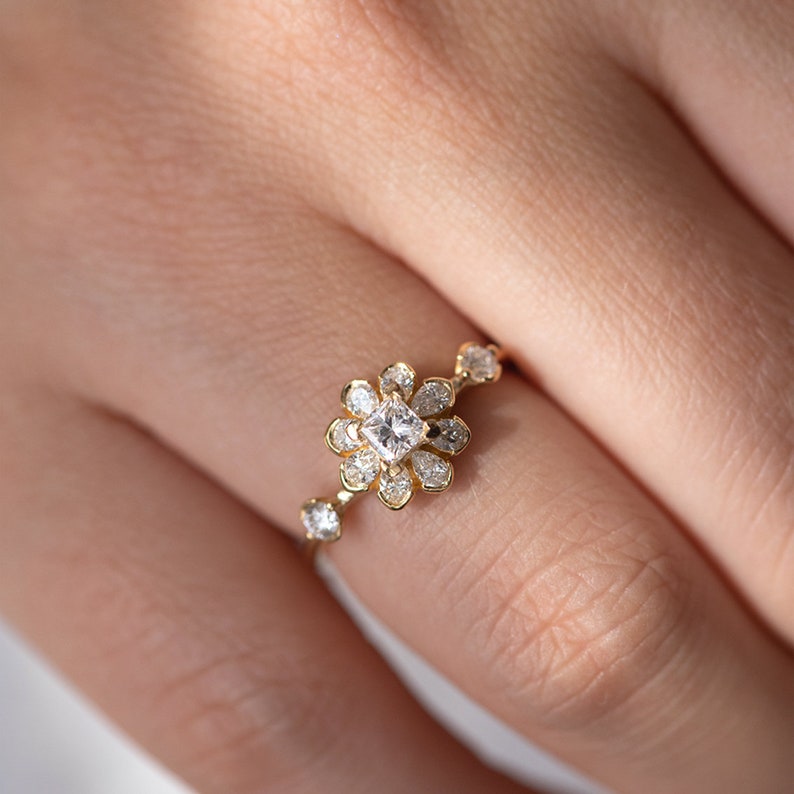 Flower Diamond Engagement Ring With Pear Cut Diamond Petals - Etsy