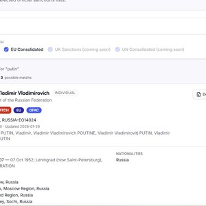 K&ouml;nnte beinhalten: Eine digitale Benutzeroberfl&auml;che mit einem Suchergebnis f&uuml;r PUTIN, Vladimir Vladimirovich. Der Bildschirm zeigt ein 95% Exact Match-Label, EU- und OFAC-Status, Geburtsdatum 1952-10-07, Nationalit&auml;t Russland sowie eine Liste von Adressen in Moskau und Sotschi.