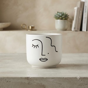 Vaso de plantas abstrato com formato de rosto | Vaso de cerâmica branca