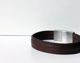 Brown leather bracelet with stainless steel magnetic closure