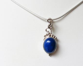 Sterling silver and lapis lazuli oval cabochon pendant