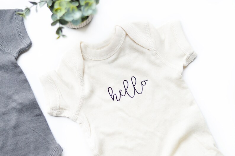 Hello Tee Namaste shirt for Babies. Baby Gifts Namaste Bodysuits Bonjour Shirt Newborn Outfit Hello Bodysuit
