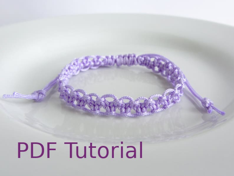 Lilac macrame alternating square knot bracelet with slider closure. With PDF Tutorial written on the image.